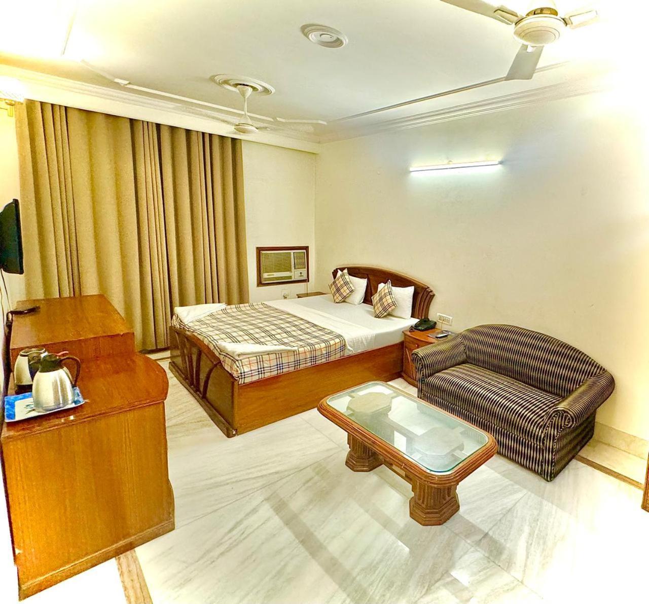 Hotel Pablas International, New Delhi, Near Metro المظهر الخارجي الصورة