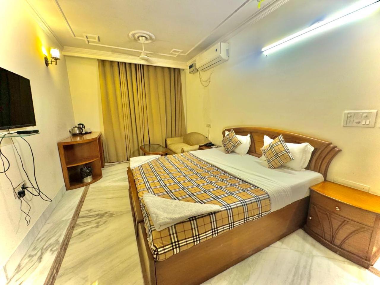 Hotel Pablas International, New Delhi, Near Metro المظهر الخارجي الصورة